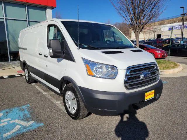 2019 Ford Transit w/60/40 Side Door w/RWB