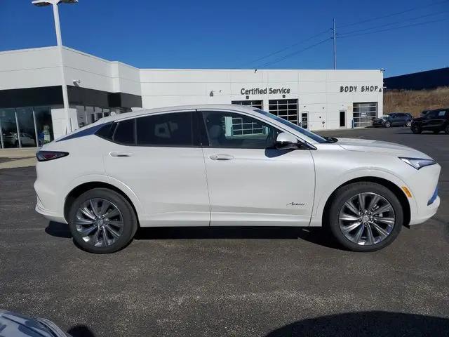 2026 Buick NV Preferred FWD
