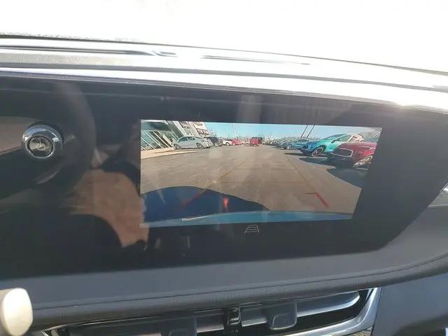 2026 Buick NV Preferred FWD