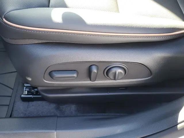 2026 Buick NV Preferred FWD