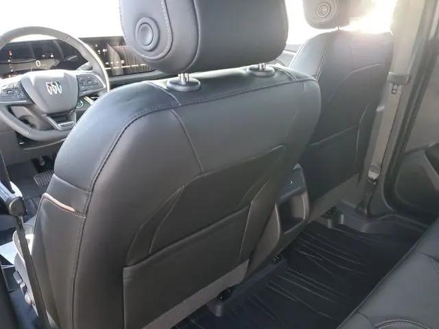 2026 Buick NV Preferred FWD
