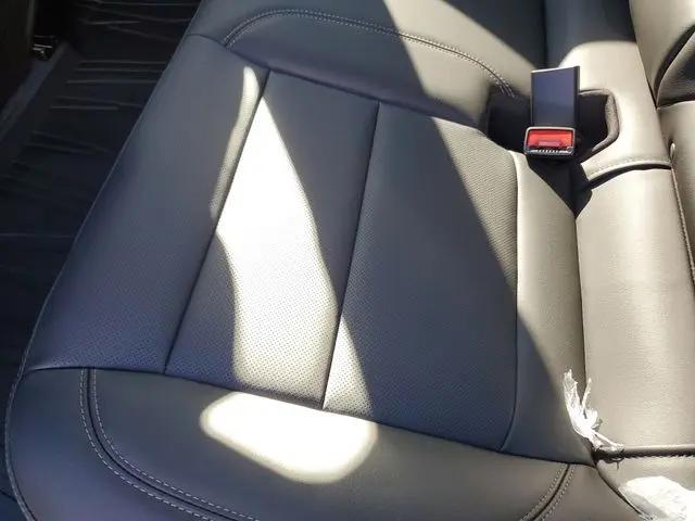 2026 Buick NV Preferred FWD