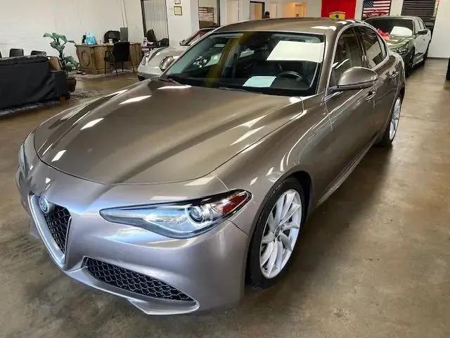 2019 Alfa Romeo Giulia RWD