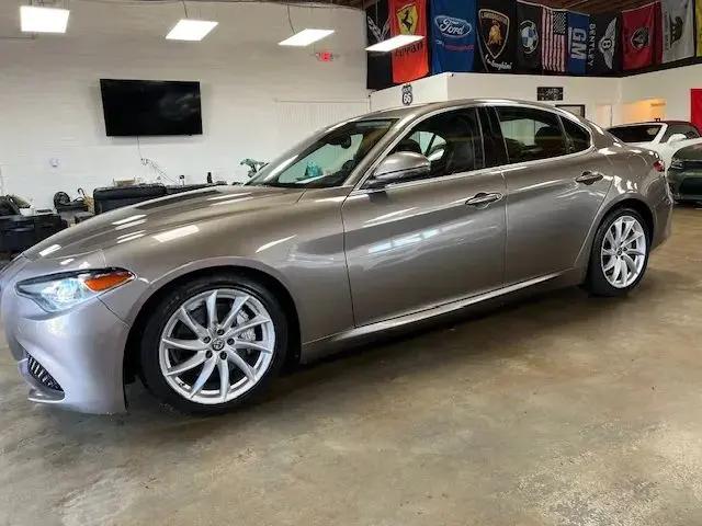2019 Alfa Romeo Giulia RWD