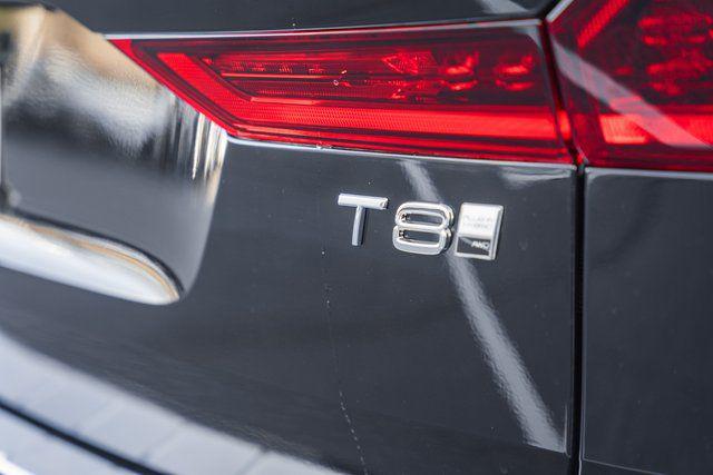 2026 Volvo XC60 Plug-In Hybrid Plus, T8 AWD Electric/Gasoline, Dark