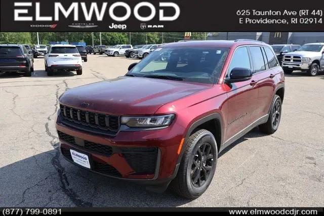 2026 Jeep Grand Cherokee Altitude 4x4 for sale in E. Providence, RI