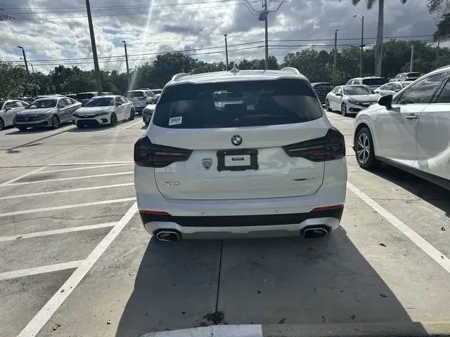 2023 BMW X3 sDrive30i