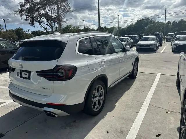 2023 BMW X3 sDrive30i