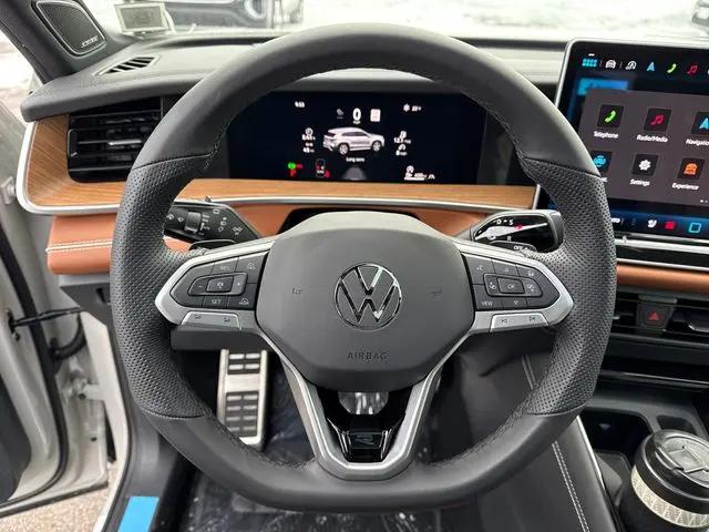 2026 Volkswagen Tiguan SEL R-Line Turbo