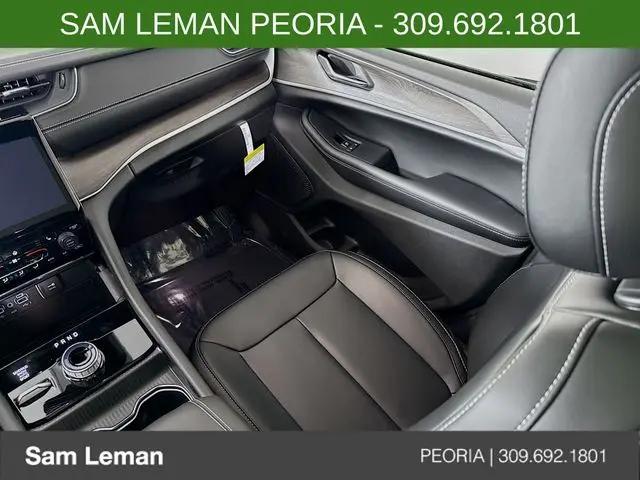 2025 Jeep Grand Cherokee Limited 4x4