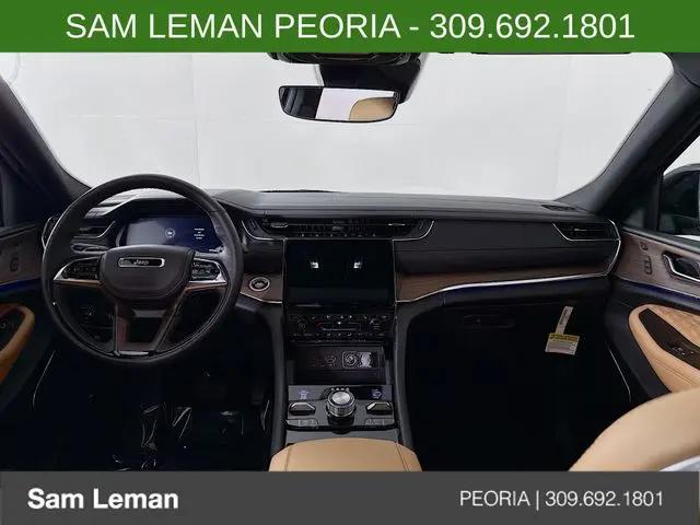 2025 Jeep Grand Cherokee Summit 4x4