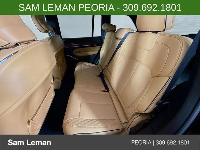 2025 Jeep Grand Cherokee Summit 4x4