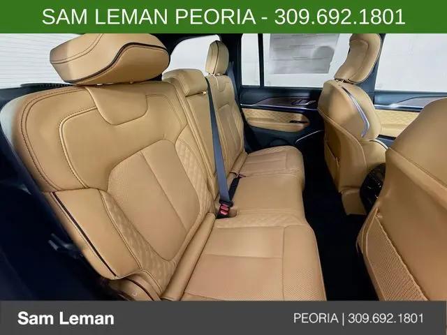 2025 Jeep Grand Cherokee Summit 4x4