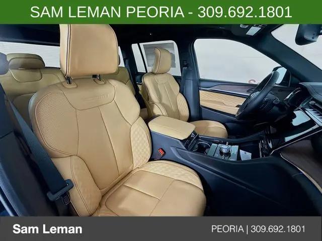 2025 Jeep Grand Cherokee Summit 4x4