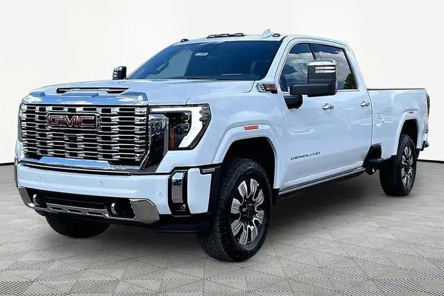 2026 GMC Sierra 3500HD Crew Cab, Long Bed, Denali Dual Rear Wheel, 4WD
