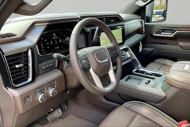2026 GMC Sierra 3500HD Crew Cab, Long Bed, Denali Dual Rear Wheel, 4WD