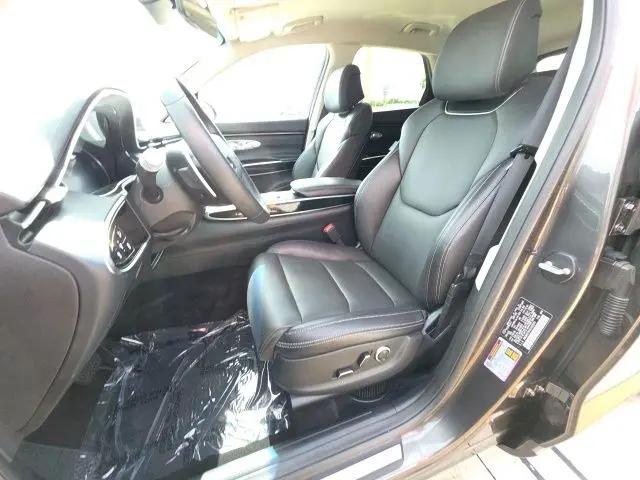 2025 Genesis GV70 2.5T AWD