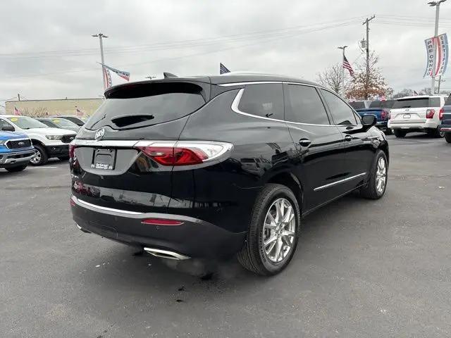 2023 Buick Enclave Premium AWD