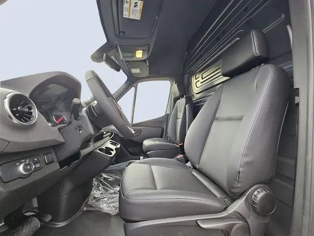2026 Mercedes-Benz Sprinter 3500XD High Roof 4-Cyl Diesel HO