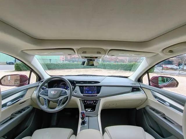 2017 Cadillac XT5 Premium Luxury