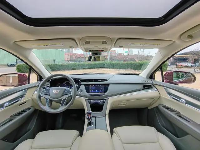 2017 Cadillac XT5 Premium Luxury