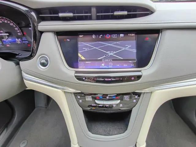 2017 Cadillac XT5 Premium Luxury