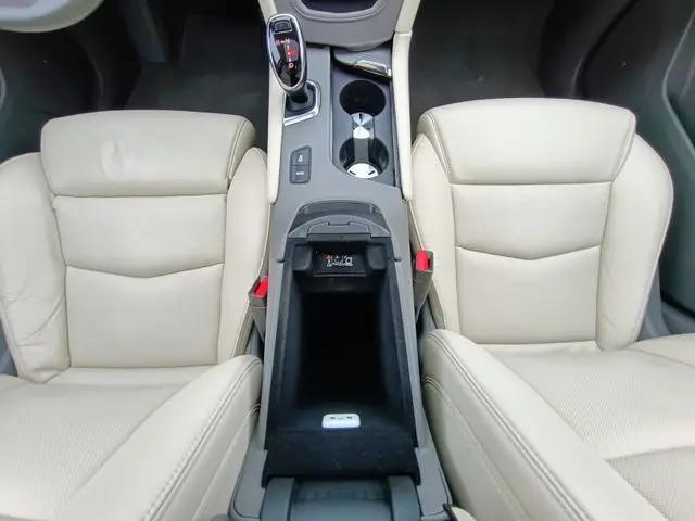 2017 Cadillac XT5 Premium Luxury