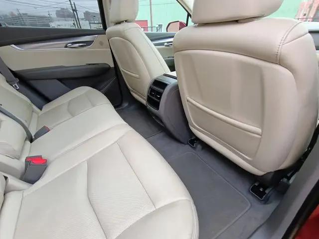 2017 Cadillac XT5 Premium Luxury