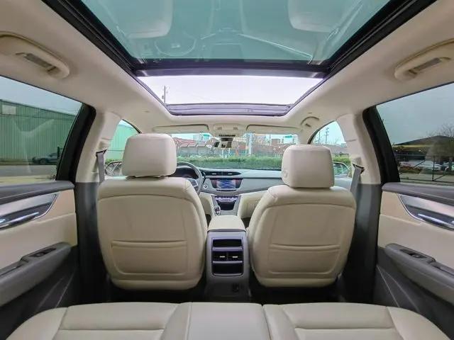 2017 Cadillac XT5 Premium Luxury