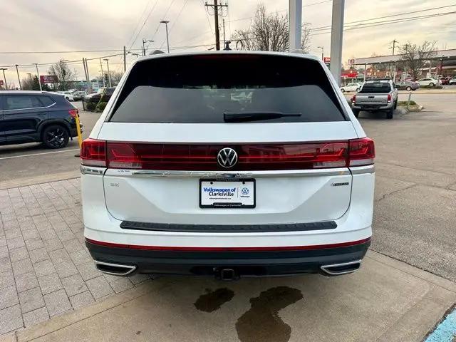 2026 Volkswagen Atlas SE with Technology