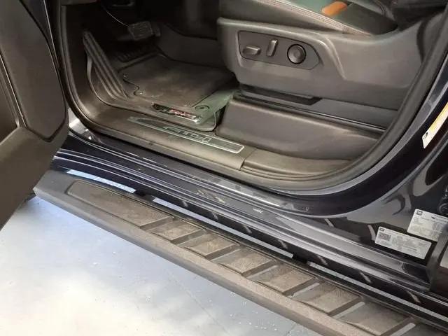 2024 GMC Sierra 1500 4WD Crew Cab Short Box AT4
