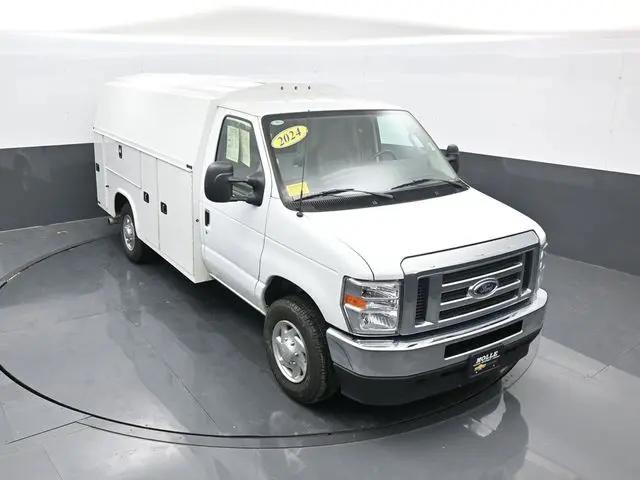 2024 Ford E-350 Cutaway Base for sale in Blue Springs, MO