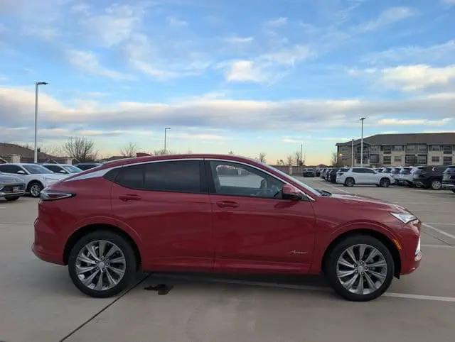2026 Buick NV Avenir FWD