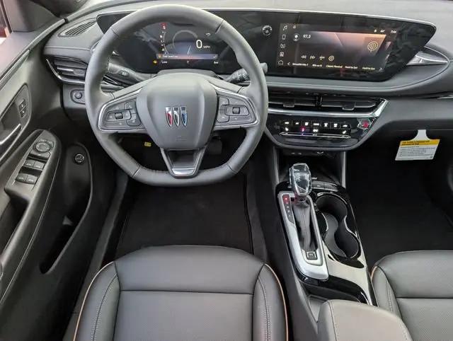 2026 Buick NV Avenir FWD