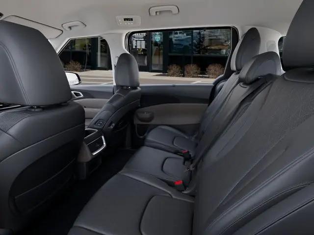 2026 Kia Carnival MPV EX