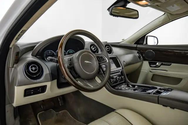 2012 Jaguar XJ XJL Portfolio