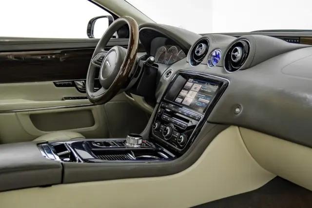 2012 Jaguar XJ XJL Portfolio