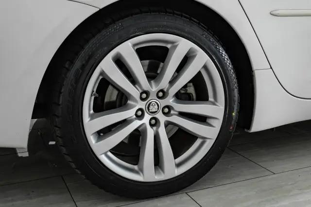 2012 Jaguar XJ XJL Portfolio
