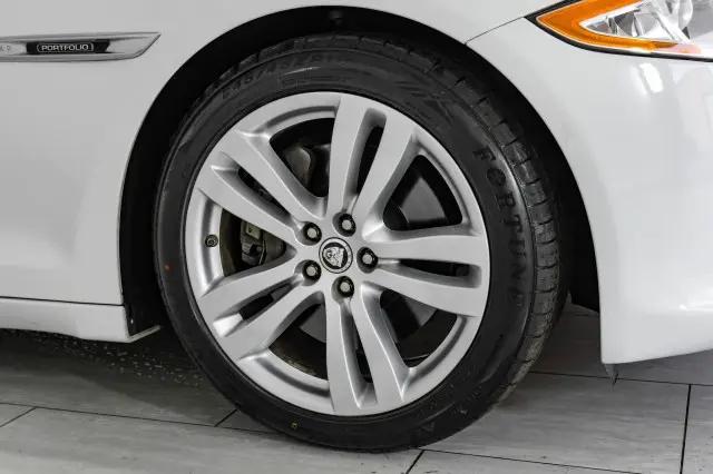 2012 Jaguar XJ XJL Portfolio