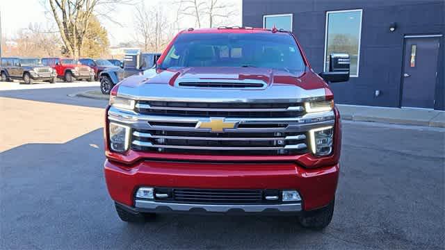 2022 Chevrolet Silverado 2500HD 4WD Crew Cab Standard Bed High Country