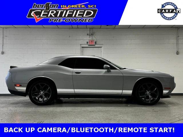 2017 Dodge Challenger SXT