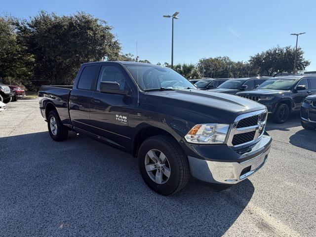 2020 RAM 1500 Classic SLT Quad Cab 4x2 64 Box 2020 RAM 1500 Classic SLT Quad Cab 4x2 64 Box