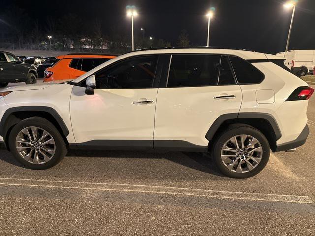 2020 Toyota RAV4 Limited