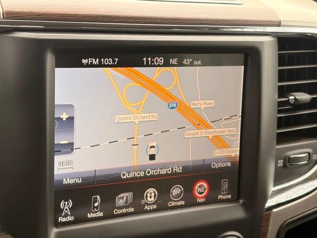 2017 RAM 3500 Laramie Crew Cab 4x4 64 Box