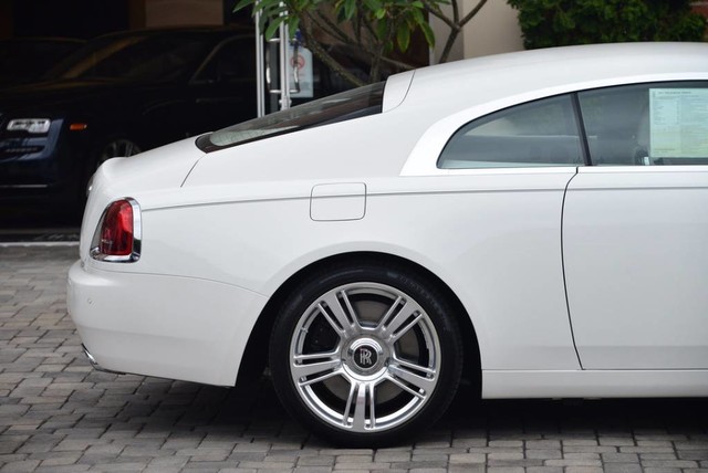 2017 Rolls-Royce Wraith Coupe