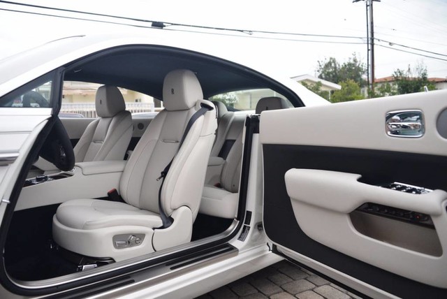 2017 Rolls-Royce Wraith Coupe