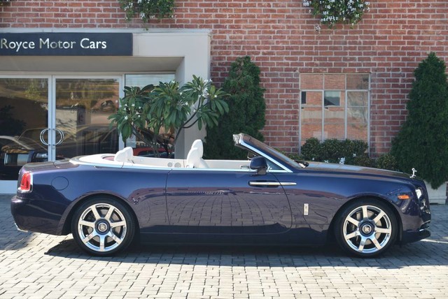 2017 Rolls-Royce Dawn Convertible