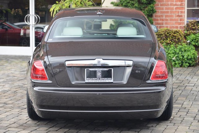 2017 Rolls-Royce Ghost Sedan