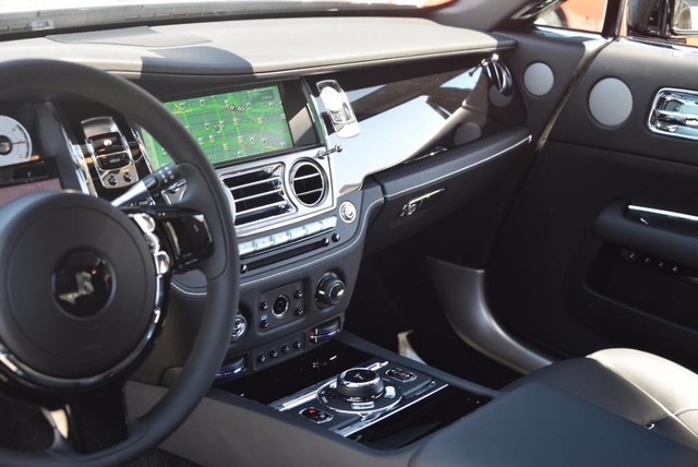 2017 Rolls-Royce Wraith Coupe