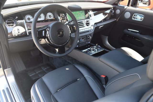 2017 Rolls-Royce Wraith Coupe